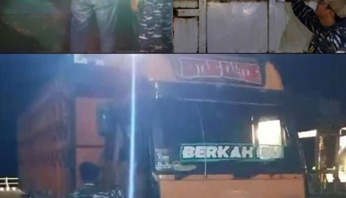 SATUAN TUGAS TNI AL DAN LANAL BABEL AMANKAN PASIR TIMAH ILEGAL DI PELABUHAN SADAI BANGKA SELATAN